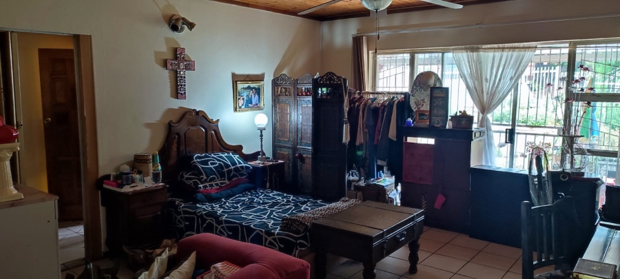 4 Bedroom Property for Sale in Pellissier Free State